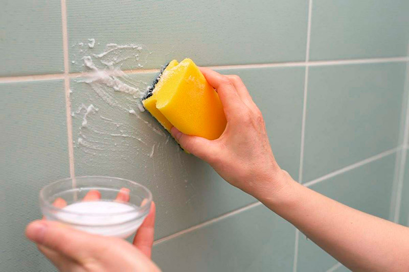 Чем отмыть межплиточные швы в ванной